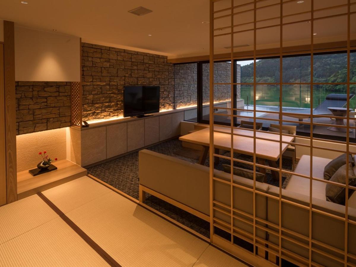 Azumaen Hotell Unzen Exteriör bild